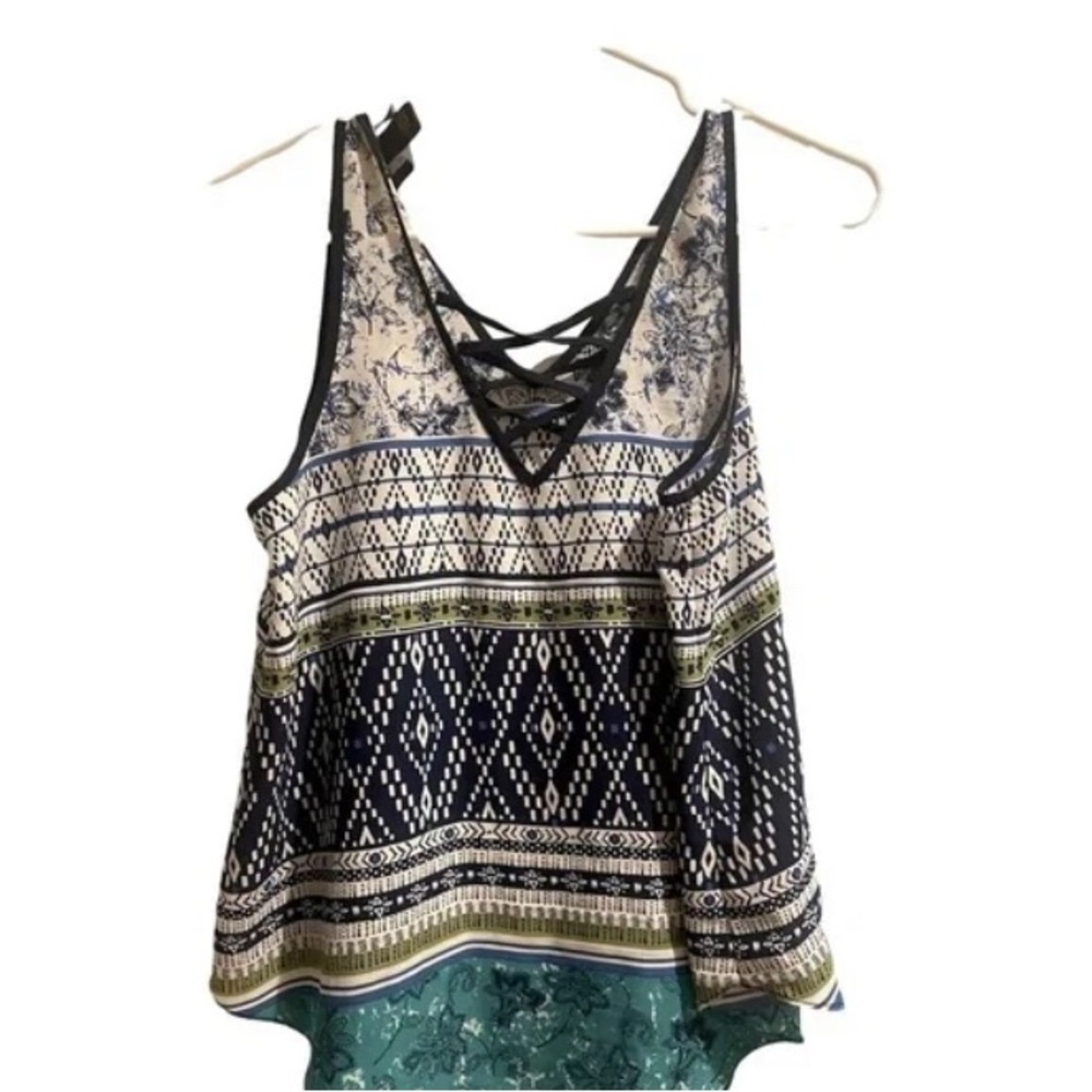 Iz Byer Tank top - women’s size Medium Blue and Green